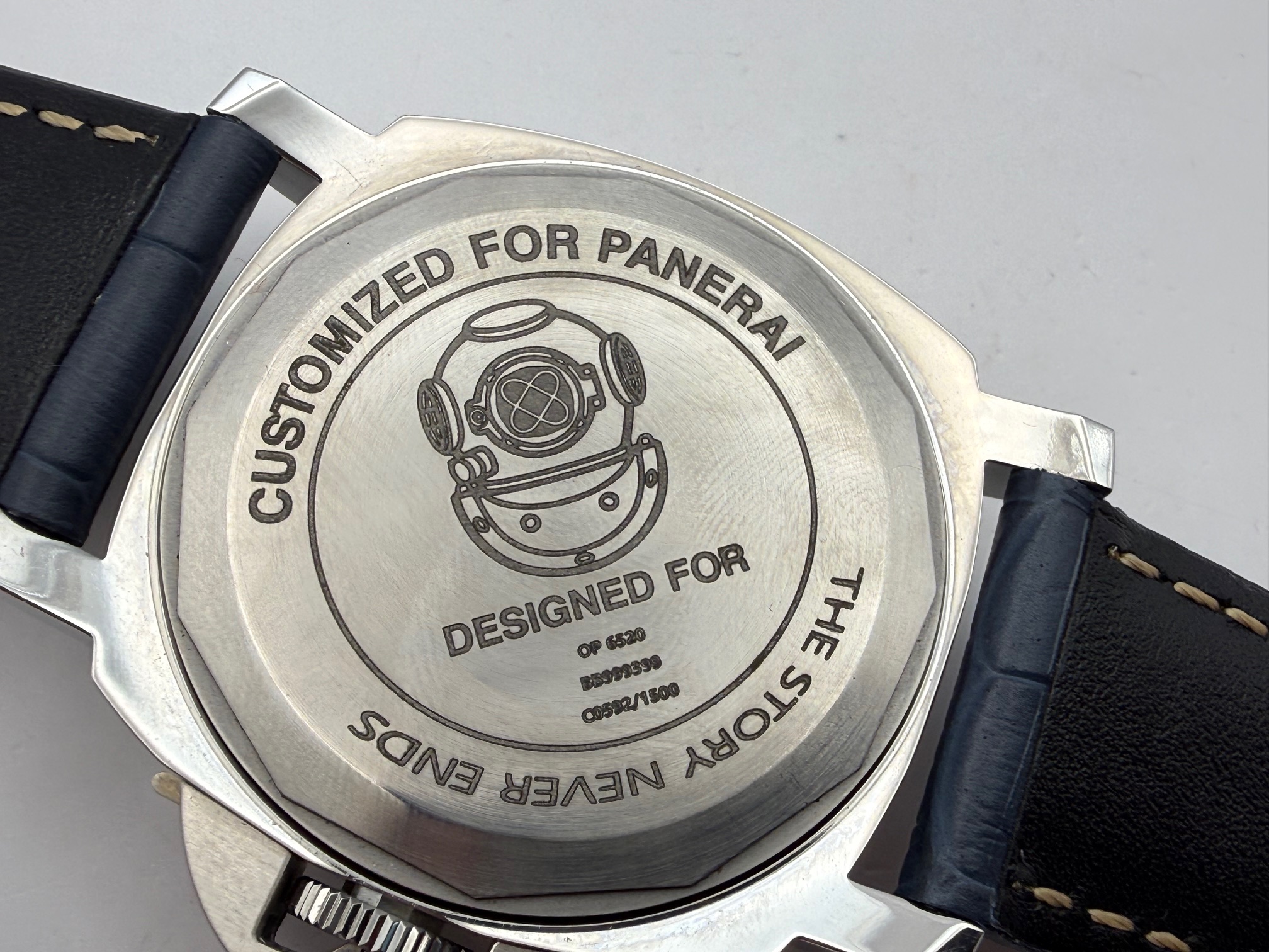 Caseback / engraving