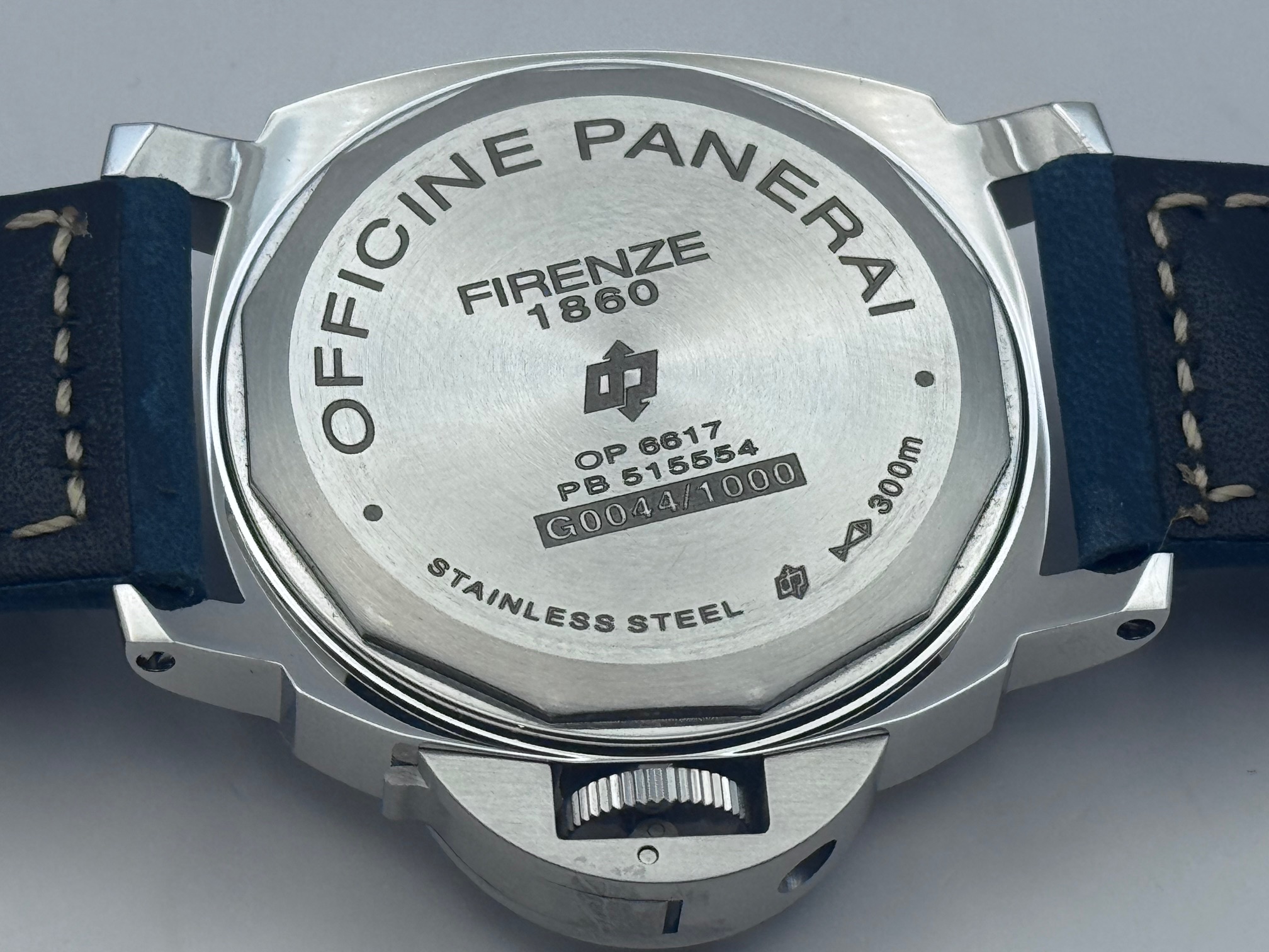 Caseback / engraving